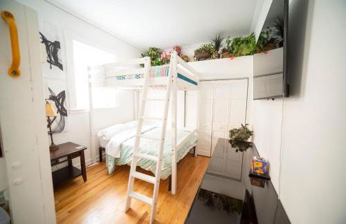 Club Salon Sleeps 10-20 Free Parking & TV - Foto 17