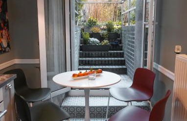 90qm Ferienwohnung Berlin Zentrum Nähe Prenzlauer Berg, 2 Bäder - Photo 9