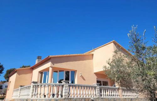 Villa Lluna Sitges 15 minutes drive from Sitges Swimming pool XXL 16 people - Foto 15