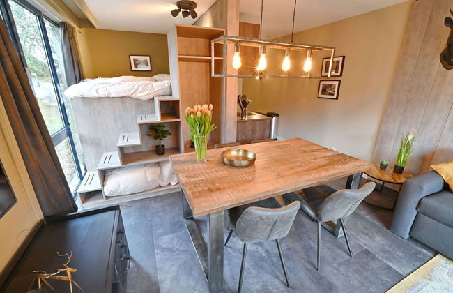 Modern Apartment With Terrace - Photo 8