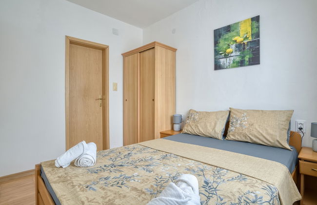 Apartments Elena - Photo 12