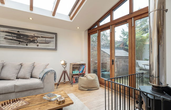 Coach House - Lovely Home in Cheltenham - Photo 47