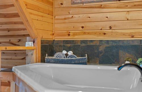 Cabin 5 Mtn View Cabin Near River with Hot Tub and Fire Pit - Foto 20