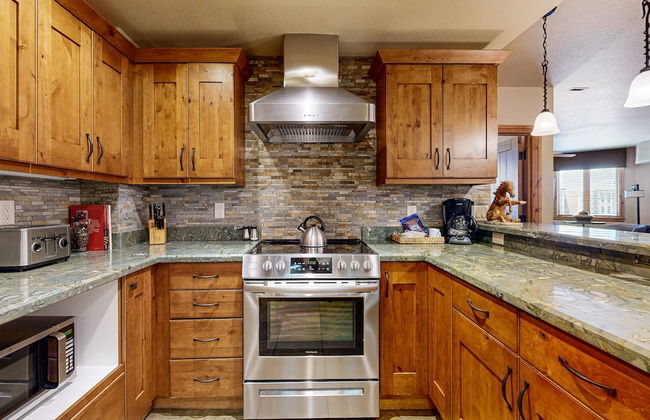 Torian Plum Condominiums - Foto 50