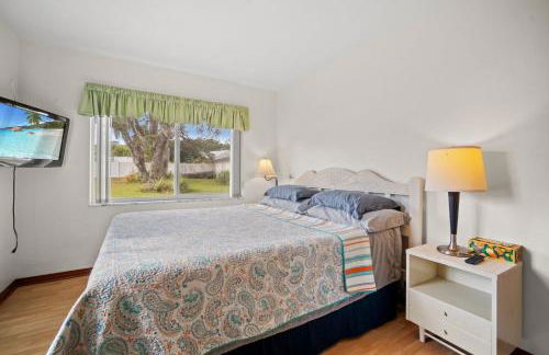 Family Pool Home • Sleeps 8 - Foto 22