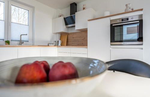 Hangar 19 Superior Apartment mit Terrasse und Garten H1W2 - Foto 7