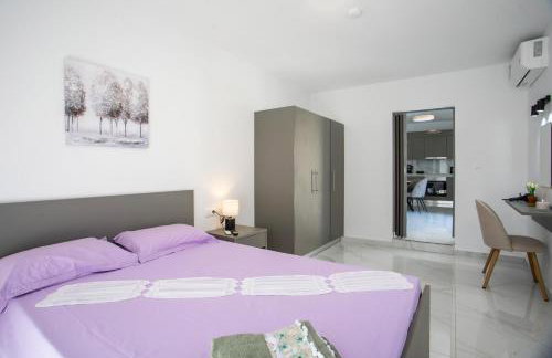 Aelia House - Photo 2