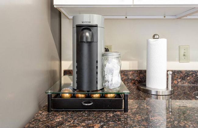 Comfortable Old Town Alexandria Patio Near DCA - Foto 25