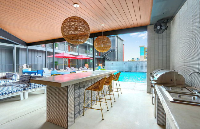 Relax in a Luxe Resort-style Condo - Foto 33