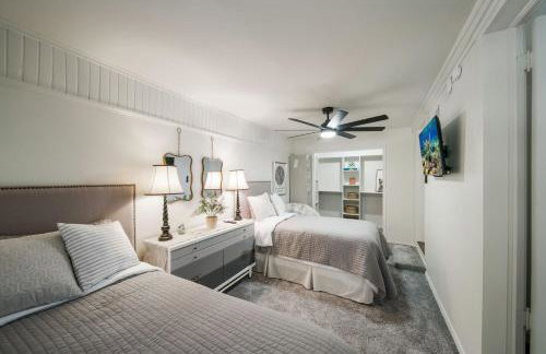 Next to Expo, 5 beds, Hot-tub, corn hole, pets! - Foto 24