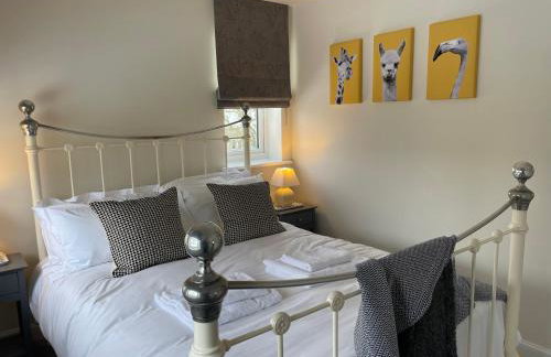 Peak View - Modern Cottage - Photo 11