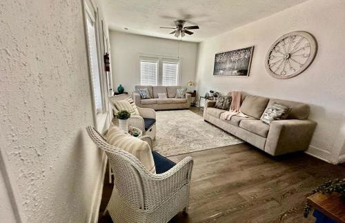 #1 - 5BR 1BA - Unit A - Private Entire Home - WiFi - Foto 33