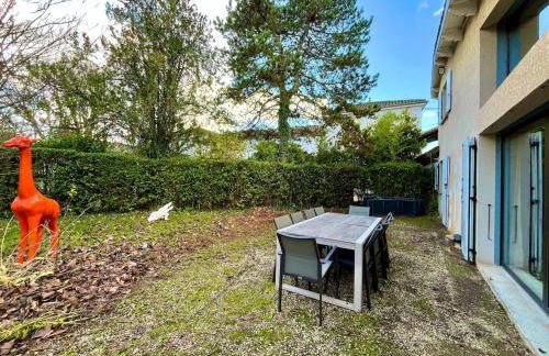 Maison La Clairière - Jardin et parking - 10 pers - 4 chambres - 15 min de Lyon - Foto 21