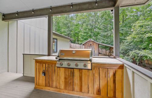 Near Asheville Hot Tub Fire Pit BBQ Sleeps 10 - Foto 53