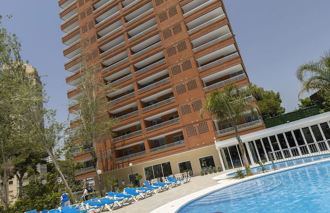 Aparthotel BCL Levante Lux - Photo 28