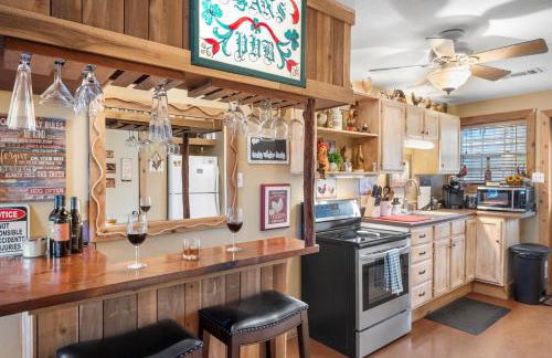 Barndominium with Farm and Firepit near Lake Georgetown - Foto 5