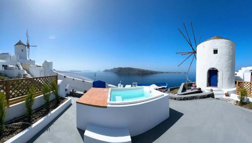 Lioyerma Windmill Villa With Outdoor Hot Tub - Photo 2
