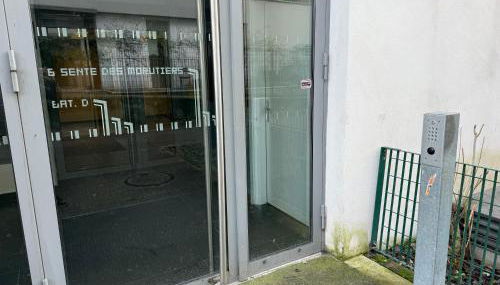 Cité du Vin 2 bedroom apartment - parking space - Foto 2