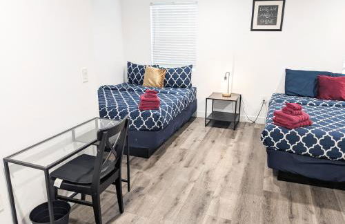 Modern 3BR Home in Mid-City - Photo 64