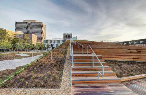 Tranquil Escape- Spa Bath & Pool for One or Couples - Foto 14