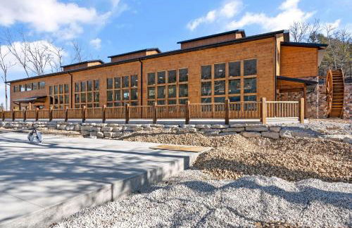 New Cabin at Tall Timbers! Free Tickets! Indoor and Outdoor Pools! - Foto 34