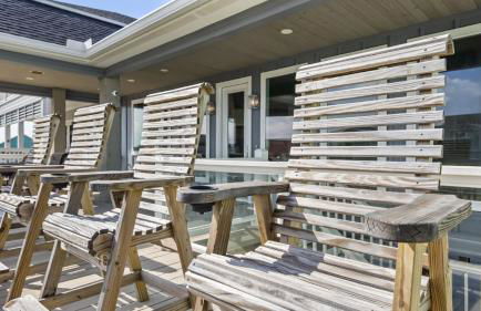 Near Beach Tiki Bar Swings Beautiful Design - Foto 68