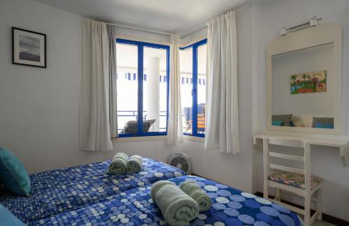 Charming Apartment with Terrace, Swimming pool and Sea views - Foto 28