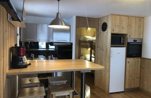 Appartement lumineux, grand balcon, vue sur La Meije - Photo 8