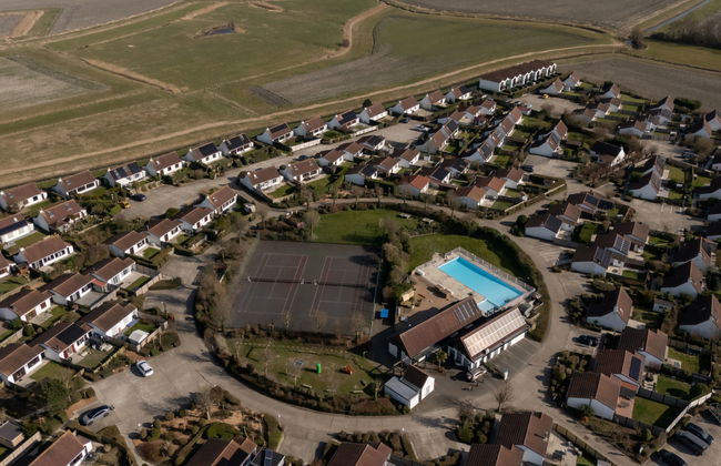 2 bedroom Apartment in De Haan with swimming pool and garden - Photo 18