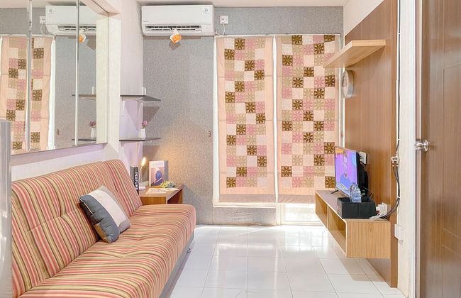 Comfort Living 2BR at Mutiara Bekasi Apartment - Foto 8