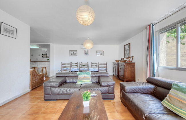 Apartment in Roses Near Canyelles Beach - Photo 19