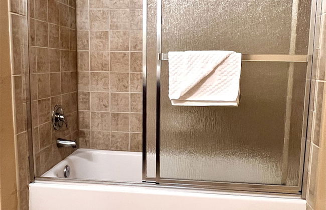 1301tt Unit 9108- Tuscana Resort 3 Bedroom Condo by RedAwning - Photo 18