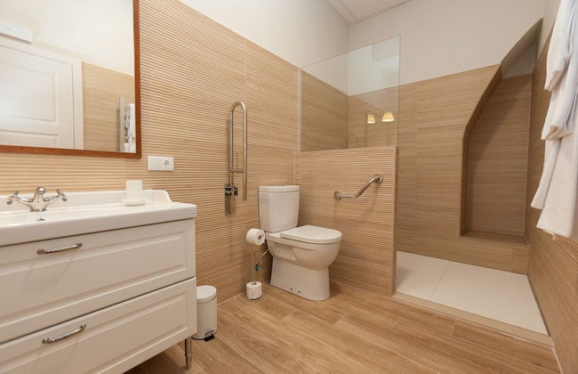 Patios de la Riva - Photo 22