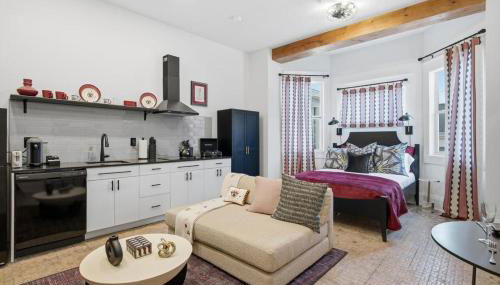 Nephthys - Adorable Studio Apt with Heated Pool - Photo 2