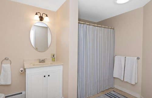 Downtown Middlebury River House - Foto 8