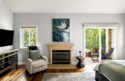 Sherman Oaks Home w Pool, Spa and Outdoor Kitchen - Foto 15