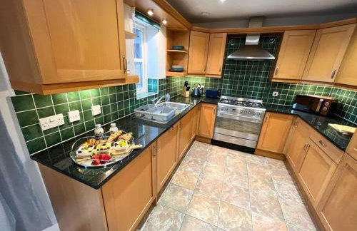 2 Bedroom Apartment, Free Parking, WiFi & Netflix - Foto 21