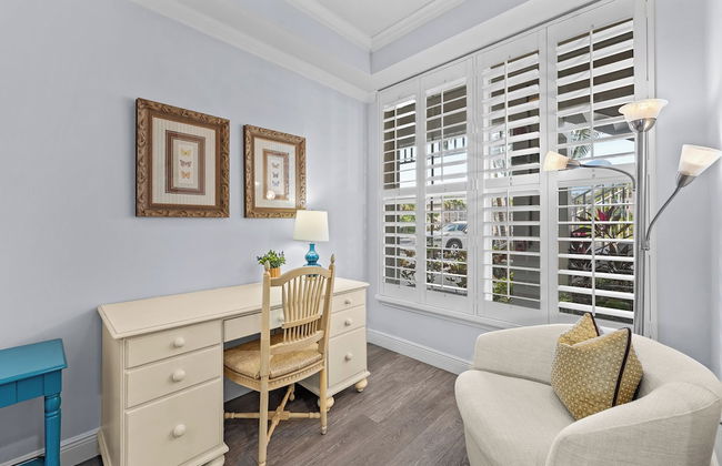 Bologna - Luxury 2-BR Condo with Lake & Golf Views at Green Links, Lely Resort. Access to Pool, Hot Tub, Tennis Courts, and Golf Courses. Near Naples Beaches & Downtown - Foto 2