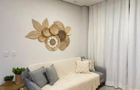 Novíssimo! Charmoso e a 3 minutos a pé da praia - Foto 1