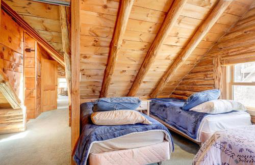 Near Trails, Lakes and Slopes Cabin in Walpole! - Foto 19