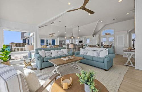 Blue Moon - LUX Oceanfront Pool Hot Tub Theater - Photo 6