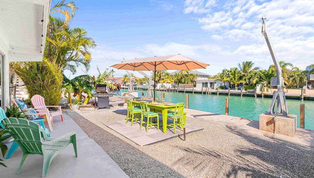 Seabreeze Cove Waterfront Gem 38 Foot Dock Cabana Club - Foto 2, Zimmer