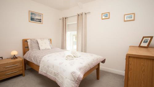 Cottage - Sleeps 4 - Garden - Parking - Foto 5