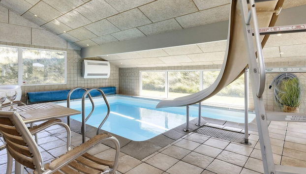14 Person Holiday Home in Blokhus - Foto 5, Piscina