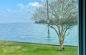 Linda's Lake House Waterfront Home on Lake Conroe - Foto 32