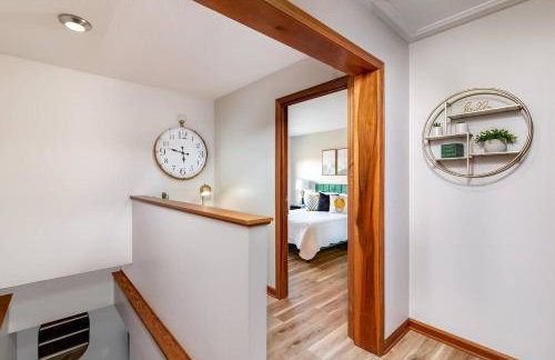 Charming 2BR Home w Outdoor Space & BBQ Grill - Foto 13