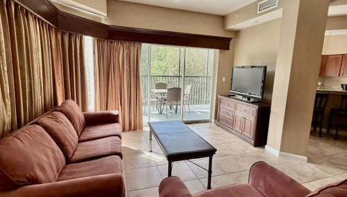 Entire Condo - 3Bed 2Bath- 5 mins to Disney Park - Photo 1