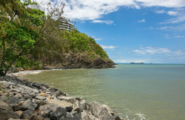 Beachfront Apartment with Ocean Views - Foto 12