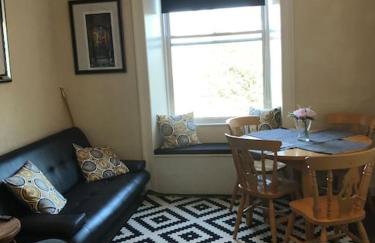 Central 3 bedrooms apartment for upto 6 - Foto 25