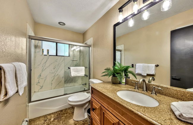 Mv49 Lake Tahoe a Block From the Caverock Beach - Foto 35